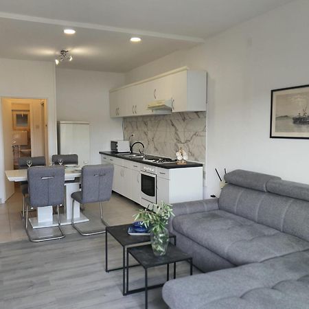 Guesthouse Mila ティスノ エクステリア 写真
